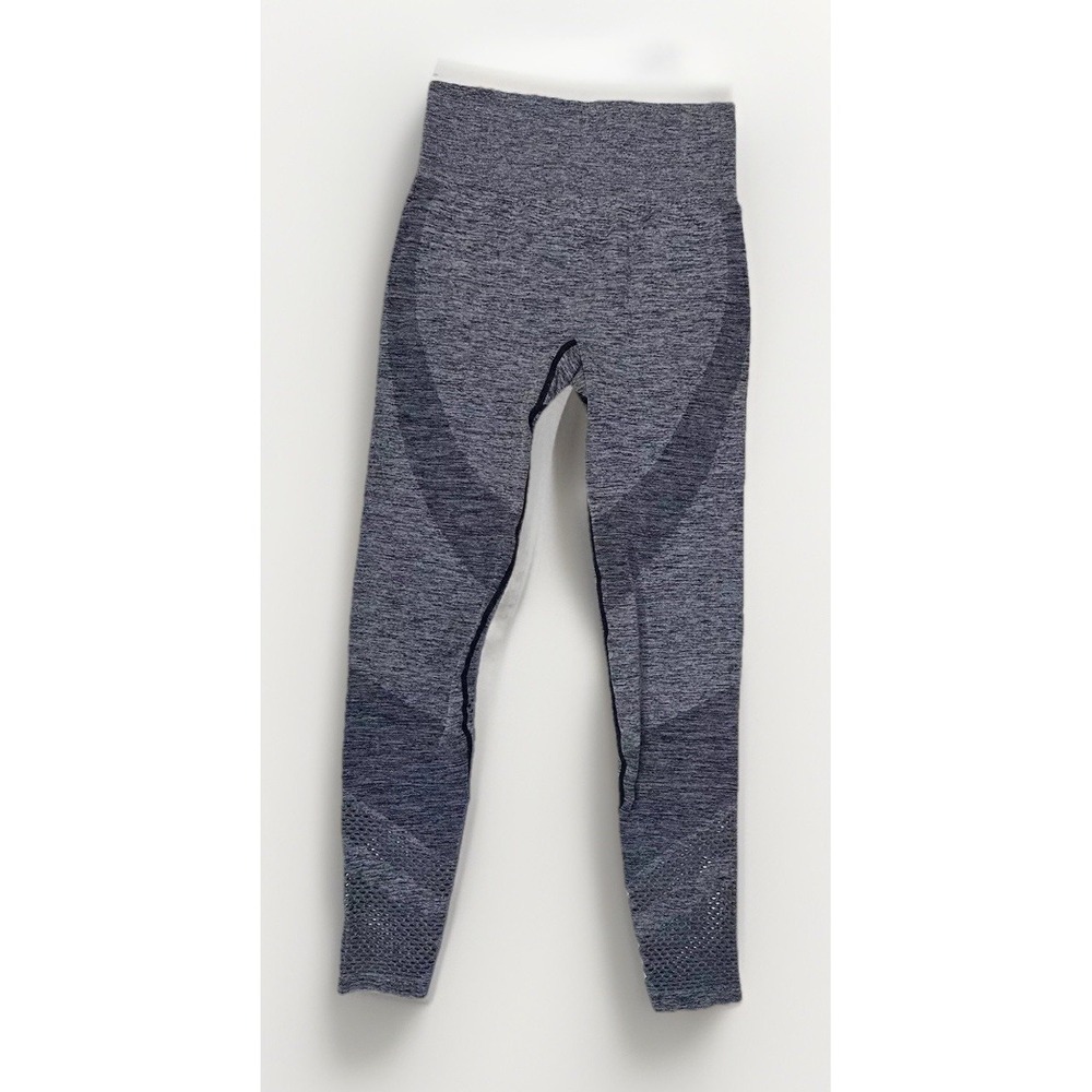 V.S. PINK Seamless Sculpting Workout Tight / Gray / Women's Size XS
